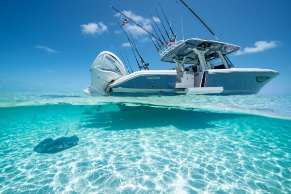 Pursuit S 428 Sport